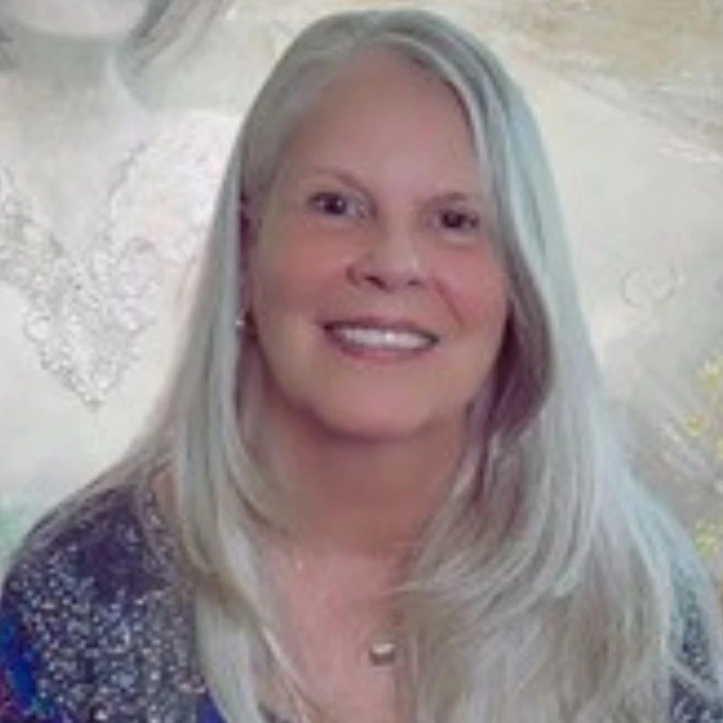 Maria Forland, Spirit Artist-Medium