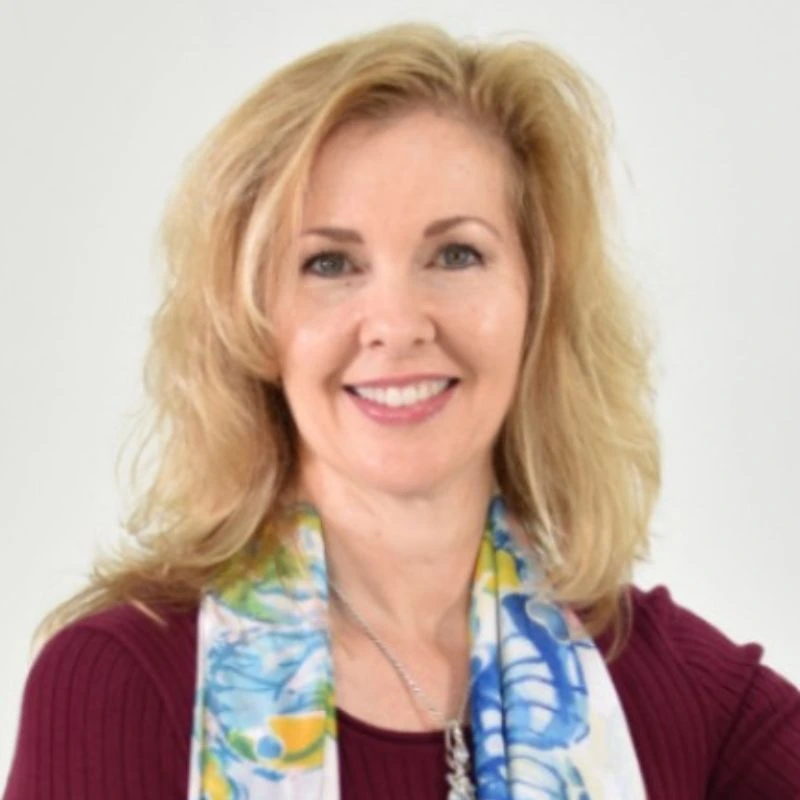 Angela Carpenter, RMT, RYT-200